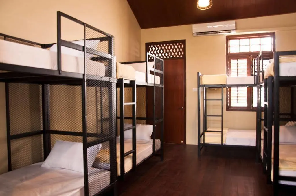 Rope Walk Guest House George Town