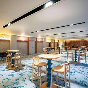 https://mercure-langkawi-pantai-cenang.tophotelslangkawi.com